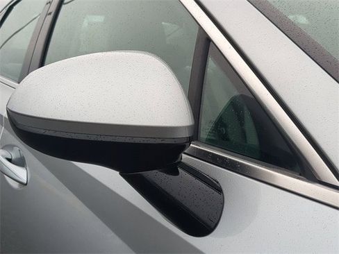 Certified 2024 Hyundai Sonata SEL w/ Convenience Package image 11