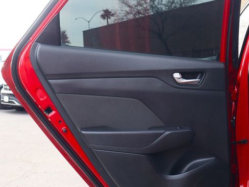 Used 2018 Hyundai Accent SE image 29