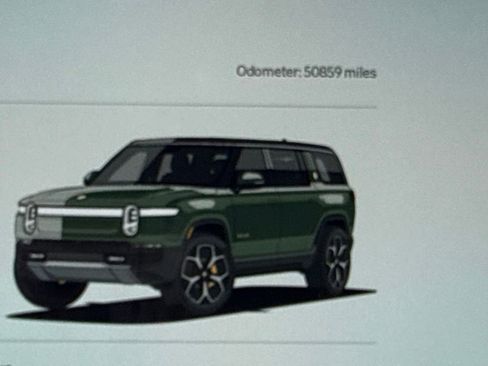 Used 2023 Rivian R1S Adventure AWD/4WD image 38