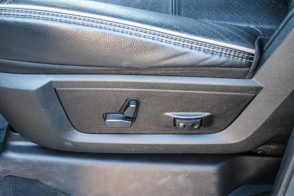 Used 2024 RAM 2500 Laramie w/ Safety Group AWD/4WD image 24