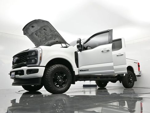 Certified 2024 Ford F250 XLT w/ XLT Premium Package image 51