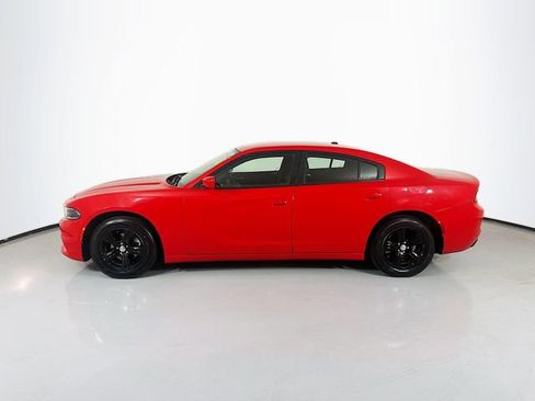 Used 2022 Dodge Charger SXT image 6