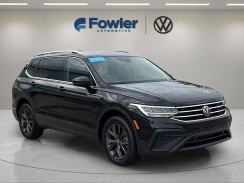 Used 2023 Volkswagen Tiguan SE FWD image 7
