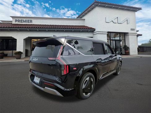 New 2026 Kia EV9 Land image 7