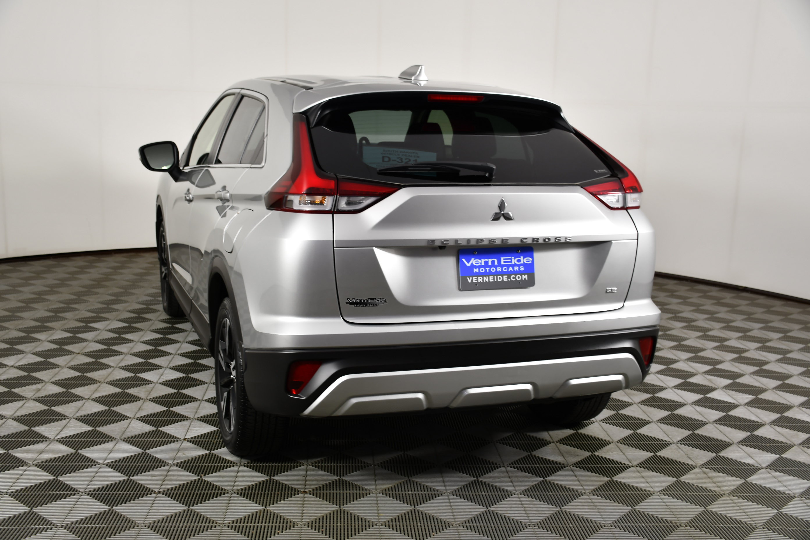 Used 2024 Mitsubishi Eclipse Cross SE AWD/4WD image 7