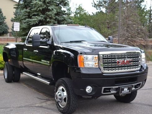 Used 2013 GMC Sierra 3500 Denali image 5