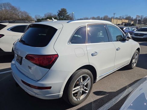 Used 2015 Audi Q5 2.0T Premium Plus w/ Technology Package image 3
