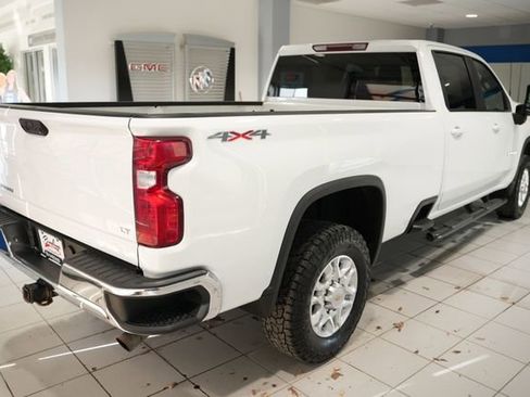 Used 2022 Chevrolet Silverado 3500 LT w/ Convenience Package image 7