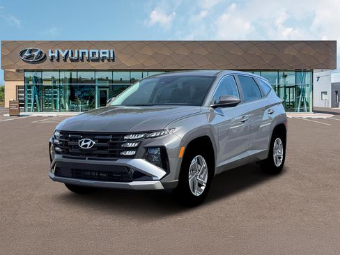 New 2026 Hyundai Tucson Blue SE AWD/4WD image 1
