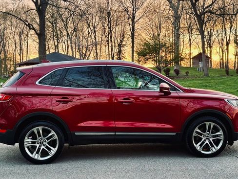 Used 2017 Lincoln MKC Reserve w/ Lincoln MKC Climate Package image 2