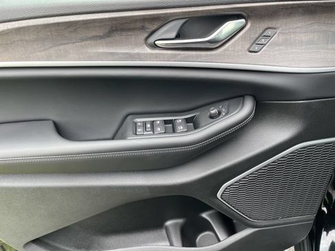 New 2026 Jeep Grand Cherokee Limited AWD/4WD image 20