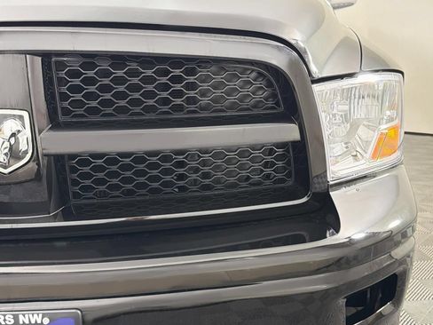 Used 2012 RAM 1500 ST RWD image 4