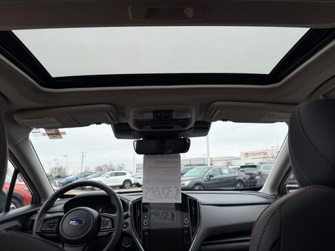 Certified 2025 Subaru Crosstrek 2.5i Limited w/ Crosstrek Mirror Package image 19