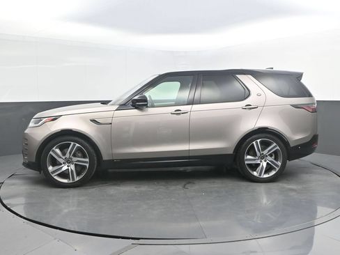 Used 2021 Land Rover Discovery HSE R-Dynamic AWD/4WD image 2