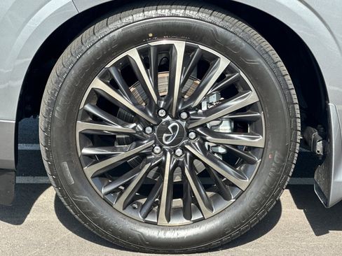Certified 2025 INFINITI QX80 Autograph w/ Autograph Exterior Package AWD/4WD image 46