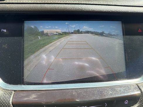 Used 2018 Cadillac XT5 Premium Luxury image 8