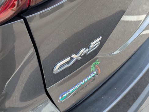Used 2018 MAZDA CX-5 Touring FWD image 34