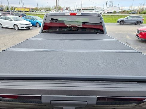 Used 2019 Ford F150 XLT AWD/4WD image 4