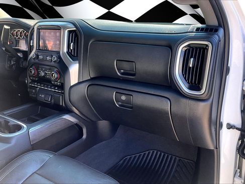 Used 2020 Chevrolet Silverado 2500 LTZ w/ LTZ Plus Package image 16