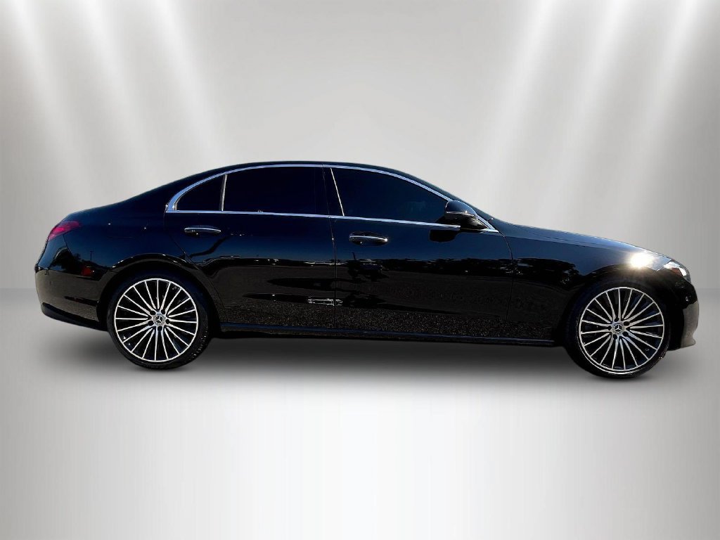 Used 2026 Mercedes-Benz C 300 4MATIC Sedan image 4