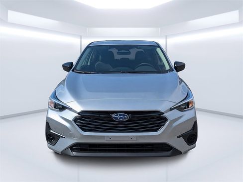 New 2025 Subaru Impreza 2.0i image 8