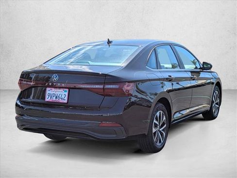 Used 2026 Volkswagen Jetta S image 4