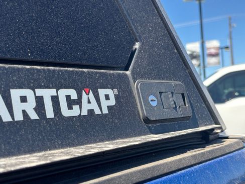 Used 2018 Toyota Tundra Limited w/ Limited Premium Package AWD/4WD image 6