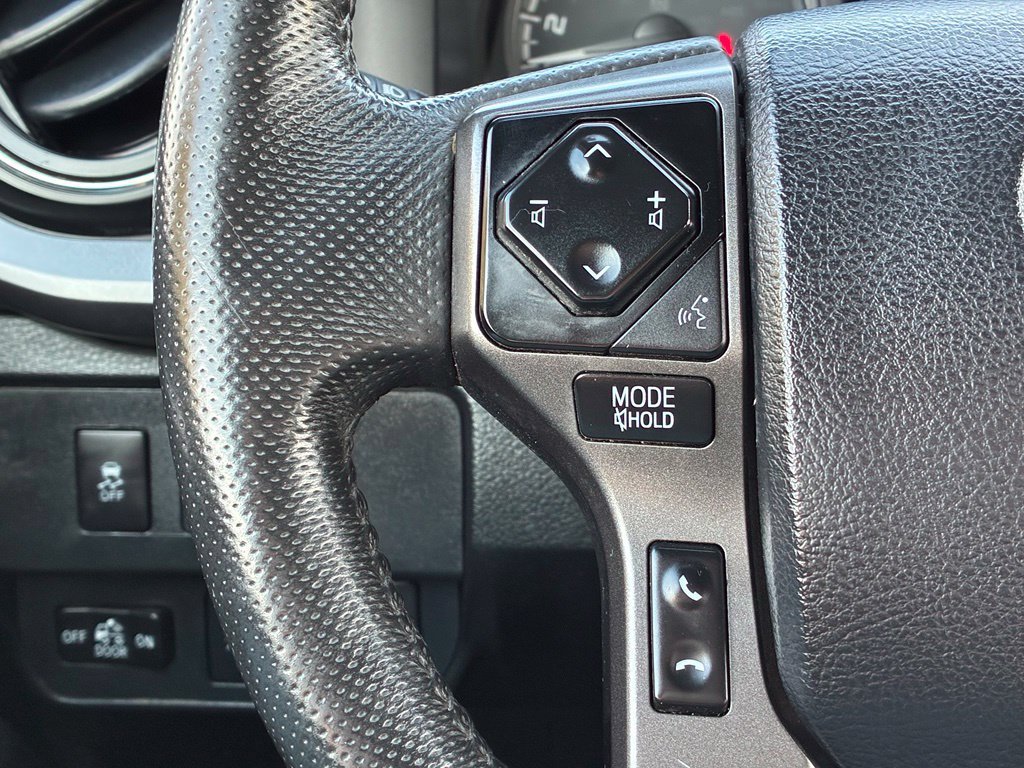 Used 2023 Toyota Tacoma TRD Off-Road AWD/4WD image 21