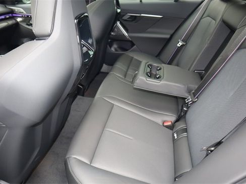 New 2026 BMW M5 w/ Executive Package image 24