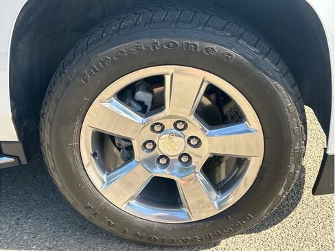 Used 2018 Chevrolet Tahoe Premier AWD/4WD image 9