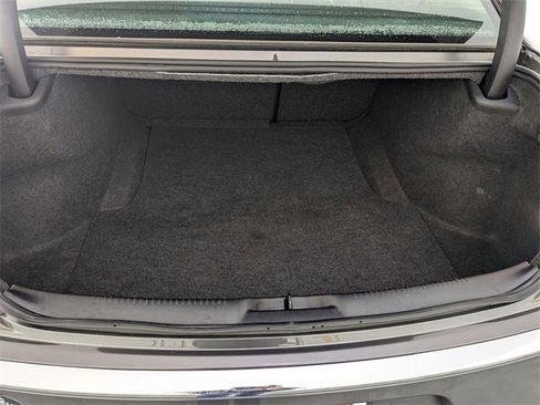 Used 2021 Chrysler 300 Touring L image 28