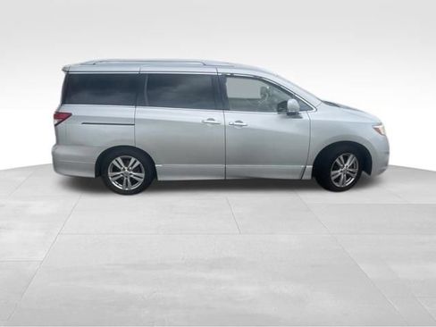 Used 2012 Nissan Quest SL FWD image 12