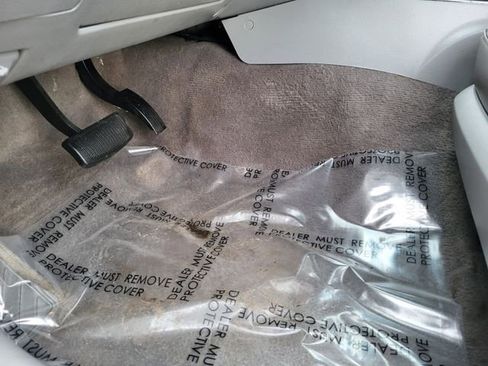 Used 2008 Kia Sorento EX w/ Luxury Pkg image 17