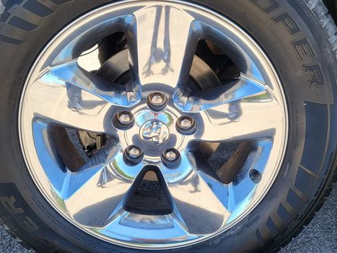 Used 2019 RAM 1500 Lone Star AWD/4WD image 14