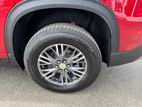New 2026 Chevrolet Traverse LT AWD/4WD image 15