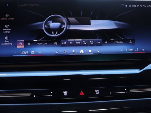 New 2026 BMW 530i w/ M Sport Package RWD image 28