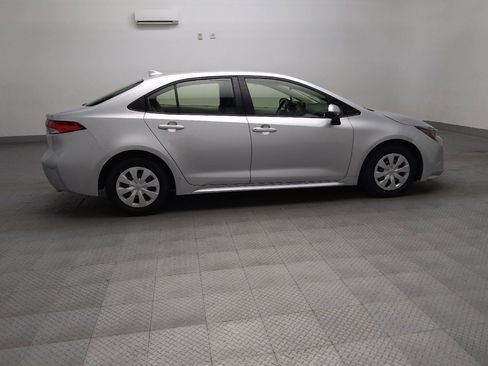 Used 2020 Toyota Corolla L FWD image 10