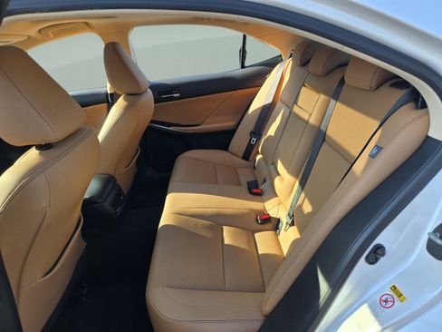 Used 2016 Lexus IS 200t w/ Navigation System Package RWD image 25