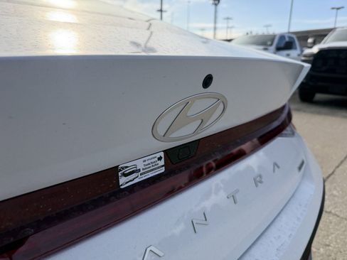 New 2026 Hyundai Elantra Blue image 8