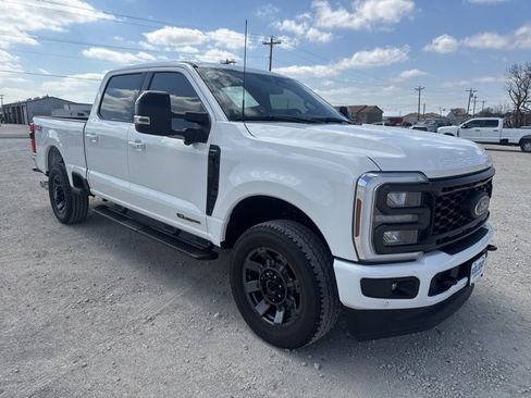 Used 2024 Ford F250 Lariat w/ Lariat Ultimate Package image 7