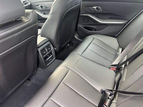Used 2026 BMW 330i Sedan RWD image 19