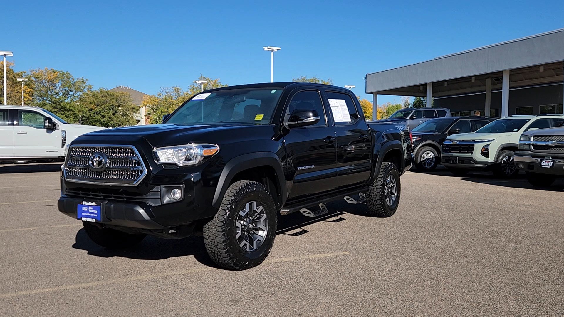 Used 2016 Toyota Tacoma TRD Off-Road w/ Towing Package AWD/4WD image 3