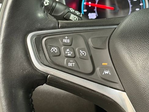 Certified 2022 Chevrolet Equinox LT image 36