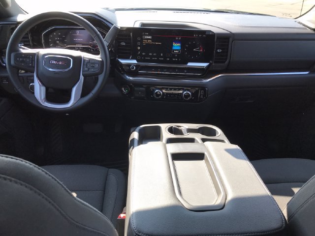 Certified 2025 GMC Sierra 1500 Elevation AWD/4WD image 5