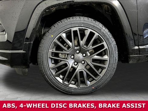 Used 2022 Jeep Compass High Altitude AWD/4WD image 31