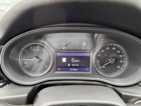 Used 2019 Buick Regal Essence w/ Driver Confidence Package I FWD image 24