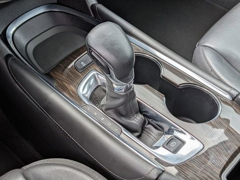 Used 2024 Chevrolet Malibu LT FWD image 20