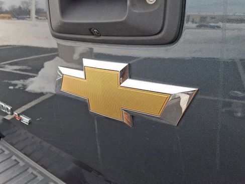 Used 2020 Chevrolet Colorado LT image 29