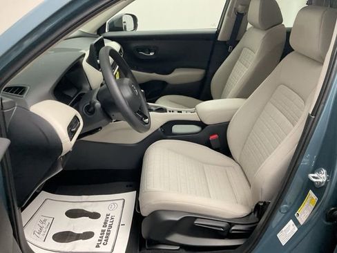 New 2026 Honda HR-V LX image 12