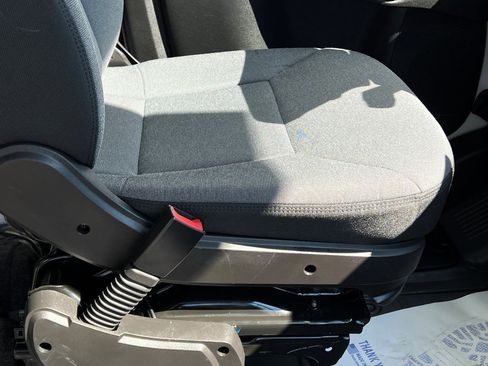 Used 2024 RAM ProMaster 3500 w/ Delivery Van Package image 11